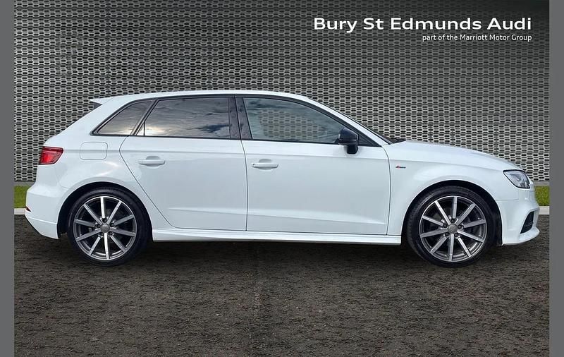 Used Audi A3 Black Edition 147 HP (108 kW) 2019 White Sedan