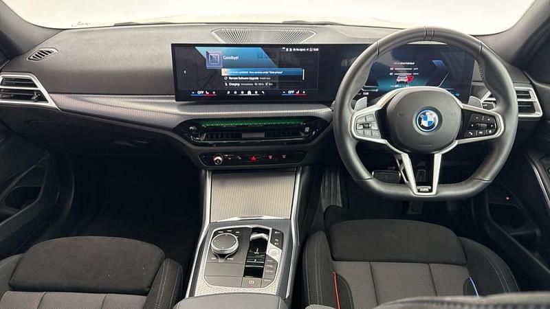 Used BMW 330e M Sport 288 HP (211 kW) 2025 White Sedan