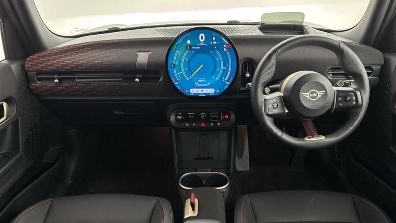 Used Mini Cooper Hatch 154 HP (113 kW) 2024 Black Hatchback