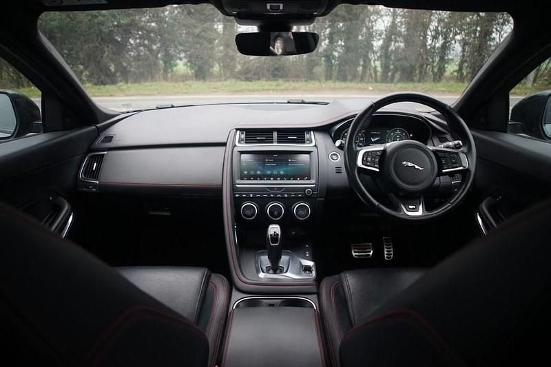 Used Jaguar E-Pace Chequered Flag 180 HP (132 kW) 2020 Grey SUV