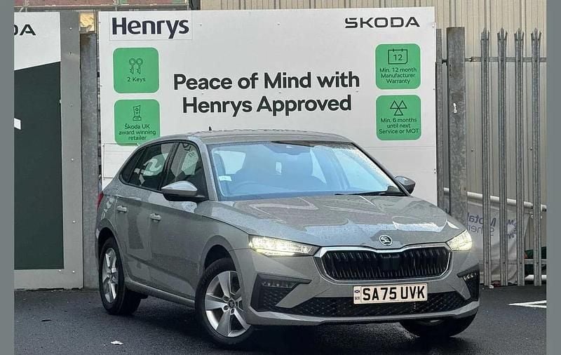 Grey New 2025 Skoda Scala SE Hatchback | £18,295 (Good price) - Image 1/4