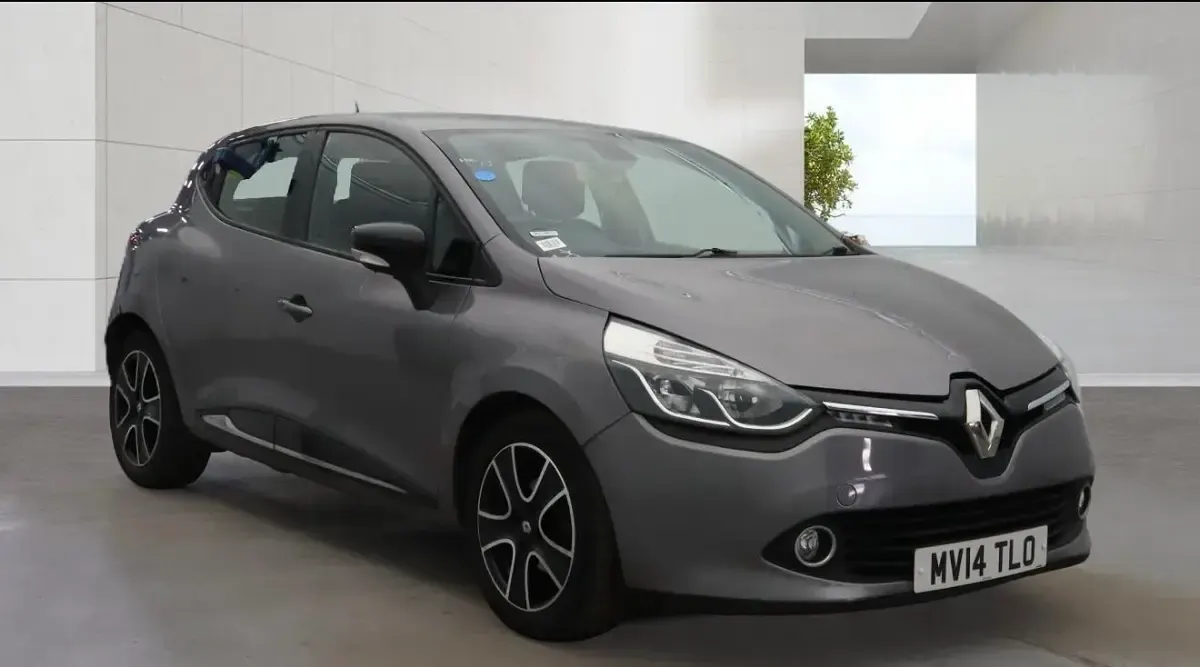 Used Renault Clio IV Dynamique 2014 Grey Hatchback