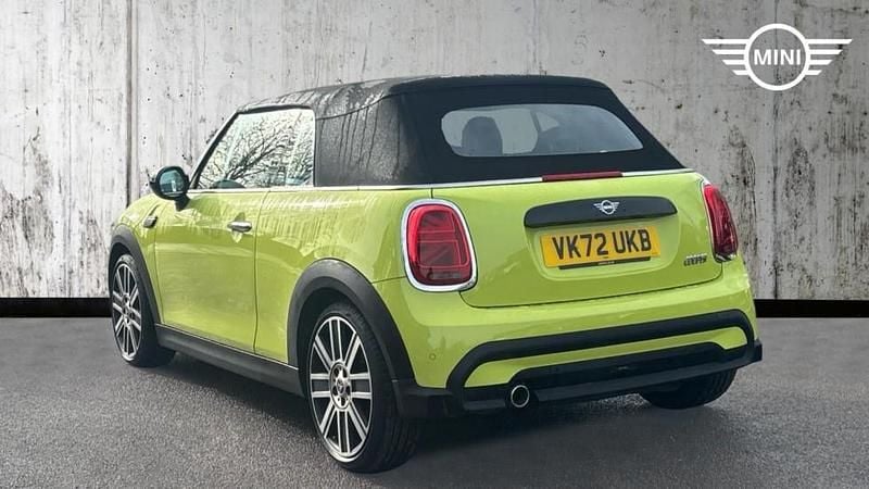 Used Mini Cooper Exclusive 136 HP (100 kW) 2022 Yellow Hatchback