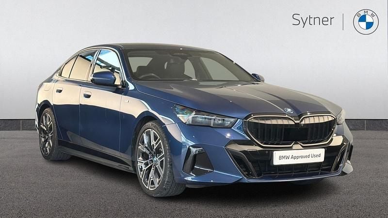 Used BMW 530e M Sport 295 HP (216 kW) 2024 Blue