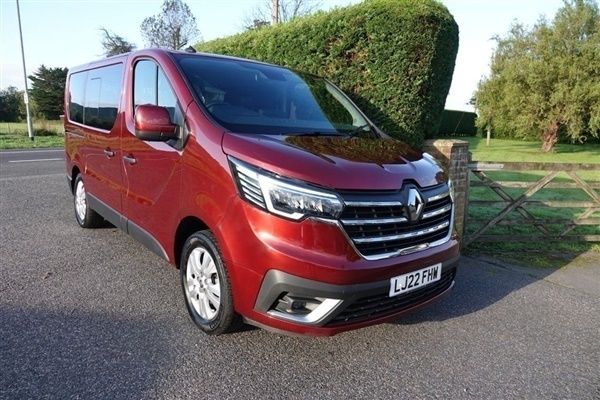 Red Used 2022 Renault Trafic Van | £29,988 - Image 1/1