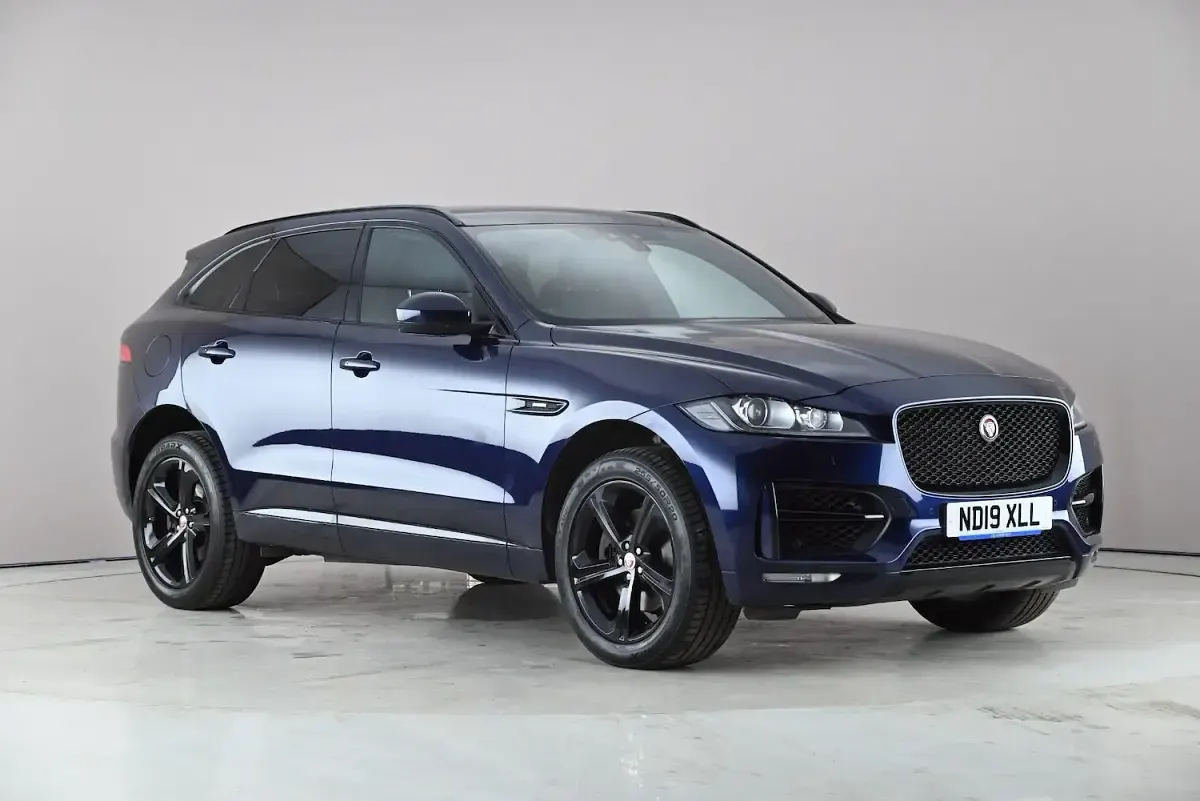 Used Jaguar F-Pace R-Sport 300 HP (220 kW) 2019 SUV