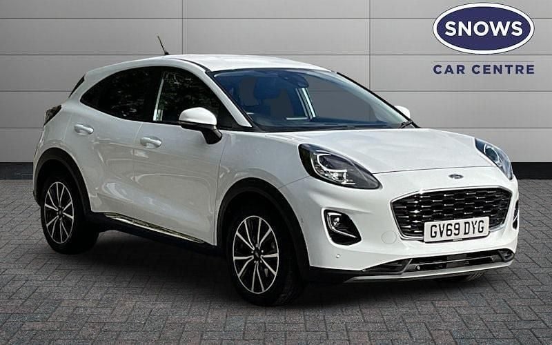 Used 2020 Ford Puma Titanium Hatchback | £11,799 (Good price) - Image 1/4