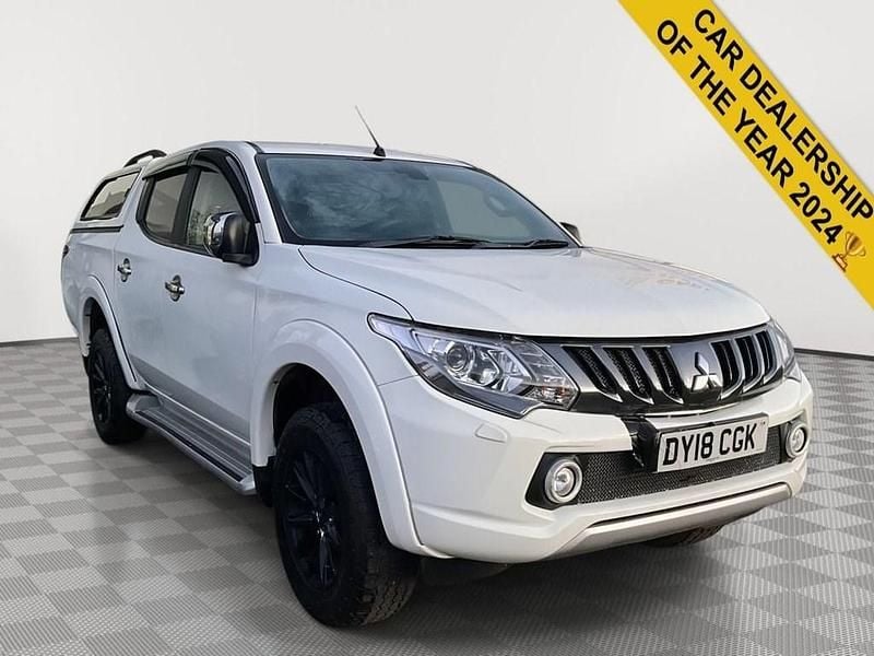 White Used 2018 Mitsubishi L200 Pickup | £12,698 (Fair price) - Image 1/4