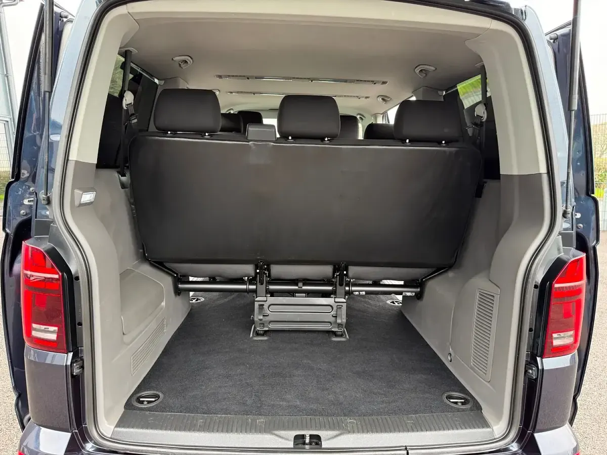 Used VW Transporter SE 2020 Blue Van