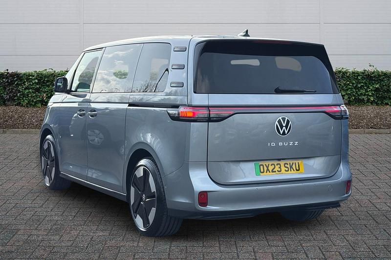 Used VW ID. Buzz Pro 150 kW (204 HP) 2023 Silver MPV
