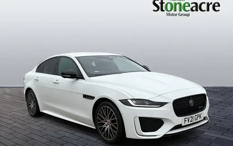 Used Jaguar XE R-Dynamic 204 HP (150 kW) 2022 Sedan