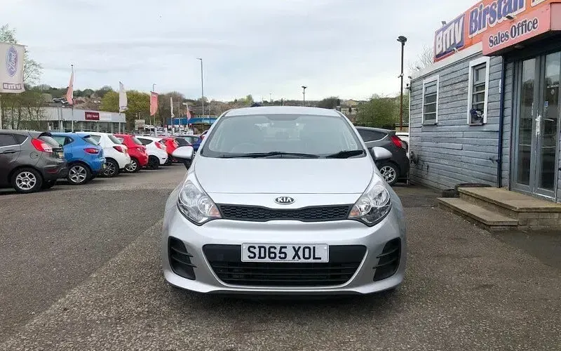 Used Kia Rio 86 HP (63 kW) 2016 Hatchback