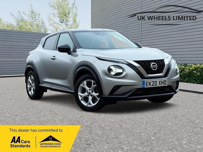 Used Nissan Juke N-Connecta 2020 Silver SUV