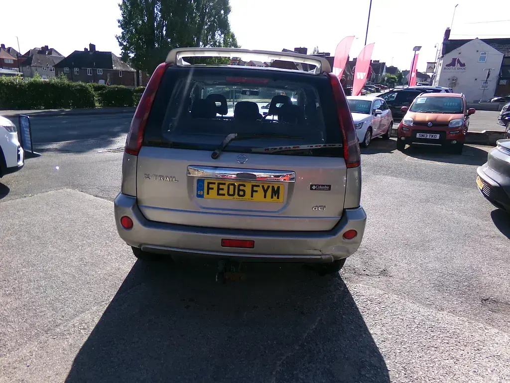Used Nissan X-Trail 136 HP (100 kW) 2006 Silver SUV