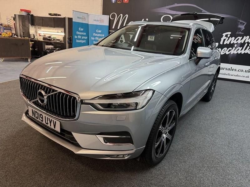 Used Volvo XC60 Inscription 190 HP (139 kW) 2019 Silver SUV