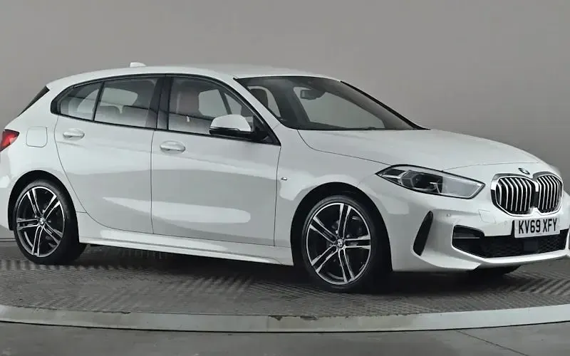 Gebraucht BMW 118 M Sport 140 PS (102 kW) 2020 Kleinwagen