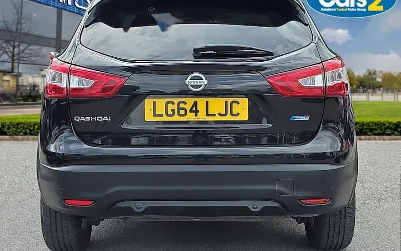 Used Nissan Qashqai Acenta Premium 110 HP (80 kW) 2014 Black SUV
