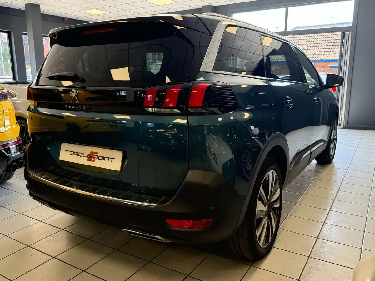 Used Peugeot 5008 Premium 2020 Green SUV