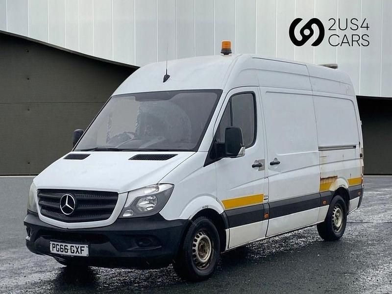 Used Mercedes Sprinter 140 HP (102 kW) 2017 White Van