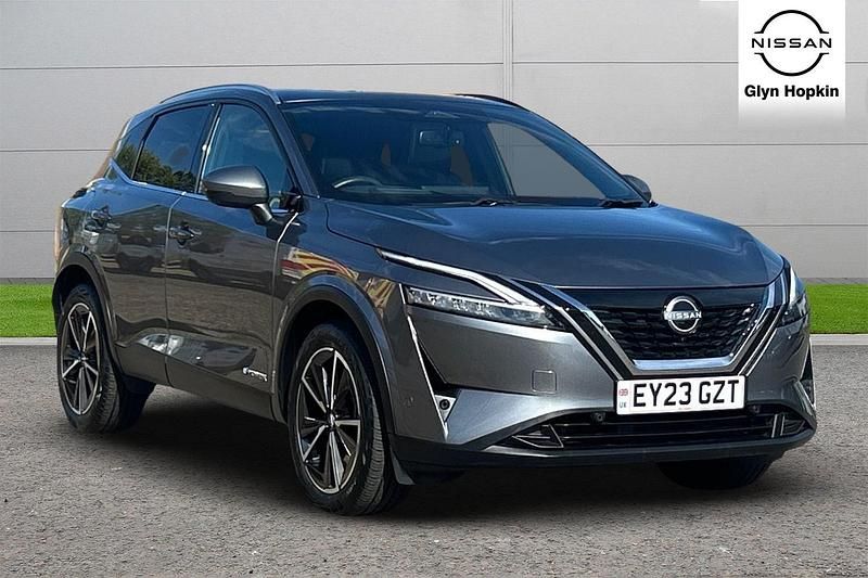 Grey Used 2023 Nissan Qashqai Tekna SUV | £24,880 (Fair price) - Image 1/4