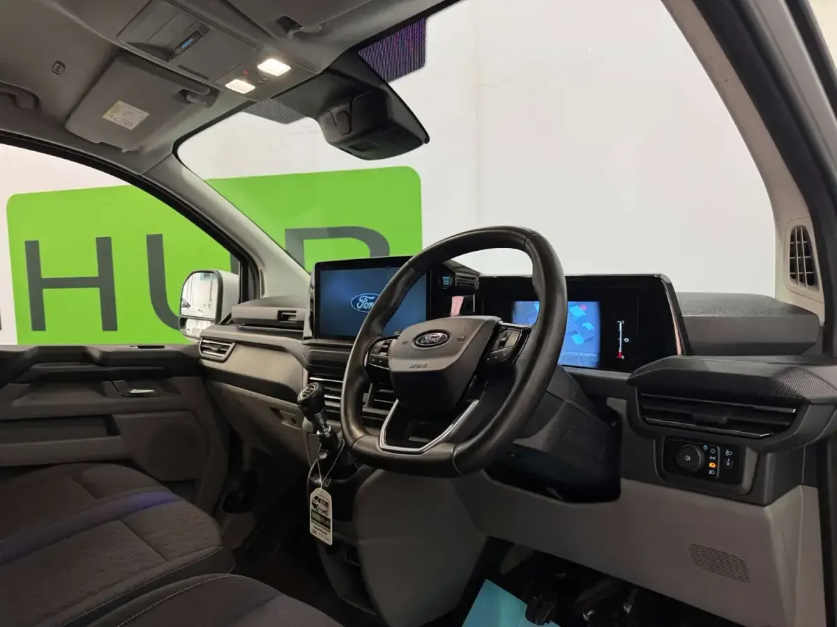 Second-hand Ford Transit Custom Limited 136 CP (100 kW) 2024 Argintiu Van