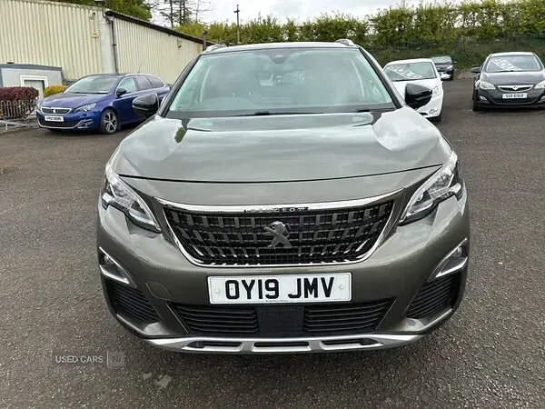 Used Peugeot 3008 Allure 130 HP (95 kW) 2019 Grey SUV