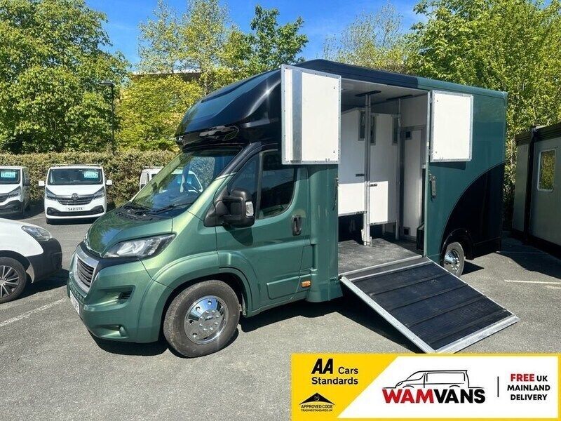 White Used 2018 Peugeot Boxer Van | £26,995 - Image 1/4