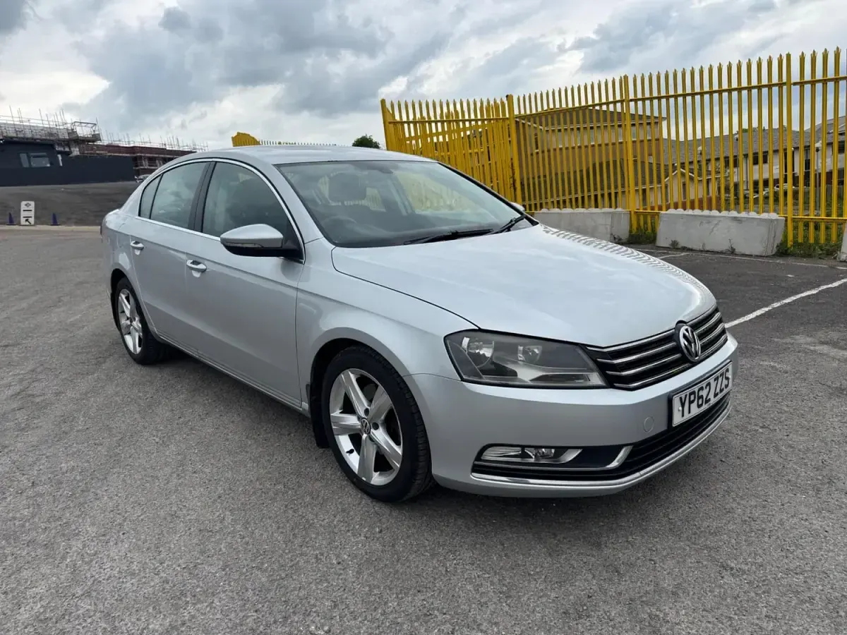 Used VW Passat SE 140 HP (102 kW) 2012 Silver Sedan