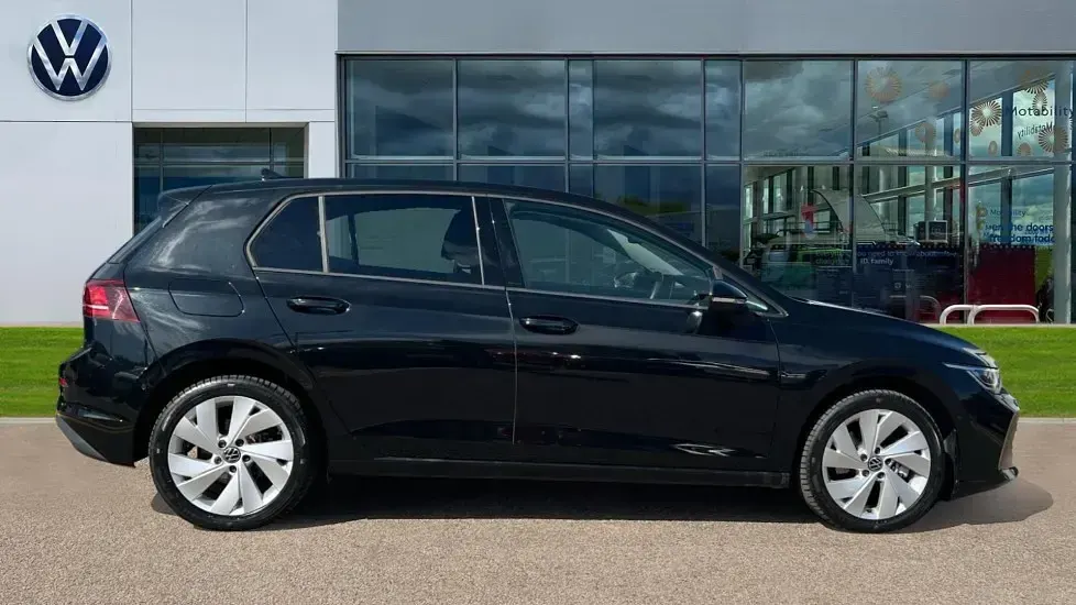 Used VW Golf VIII Match 204 HP (150 kW) 2025 Black