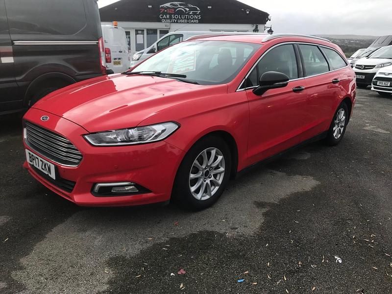 Used Ford Mondeo Zetec 2017 Red Estate