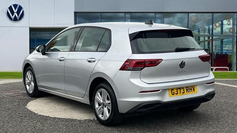 Used VW Golf VIII Life 115 HP (84 kW) 2023 Reflex silver metallic Hatchback