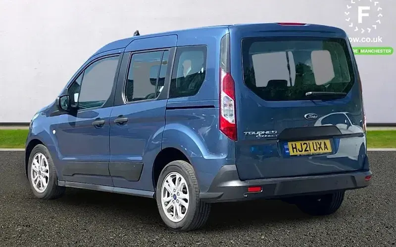Used Ford Tourneo Zetec 120 HP (88 kW) 2021 Blue Estate