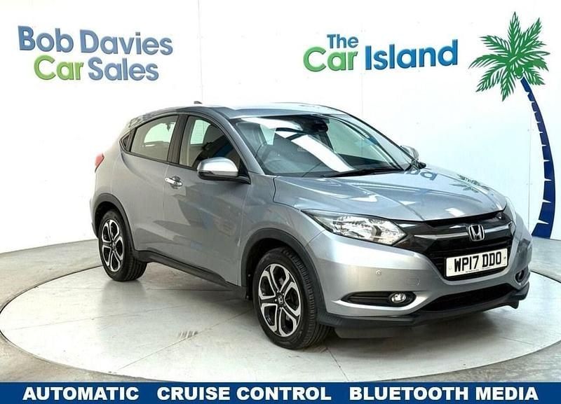 Silver Used 2017 Honda HR-V SE SUV | £11,250 (Fair price) - Image 1/4