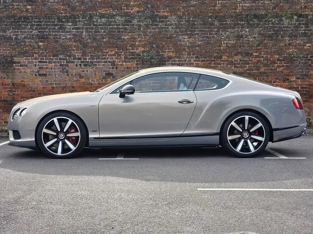Used Bentley Continental 528 HP (388 kW) 2015 Grey Coupe