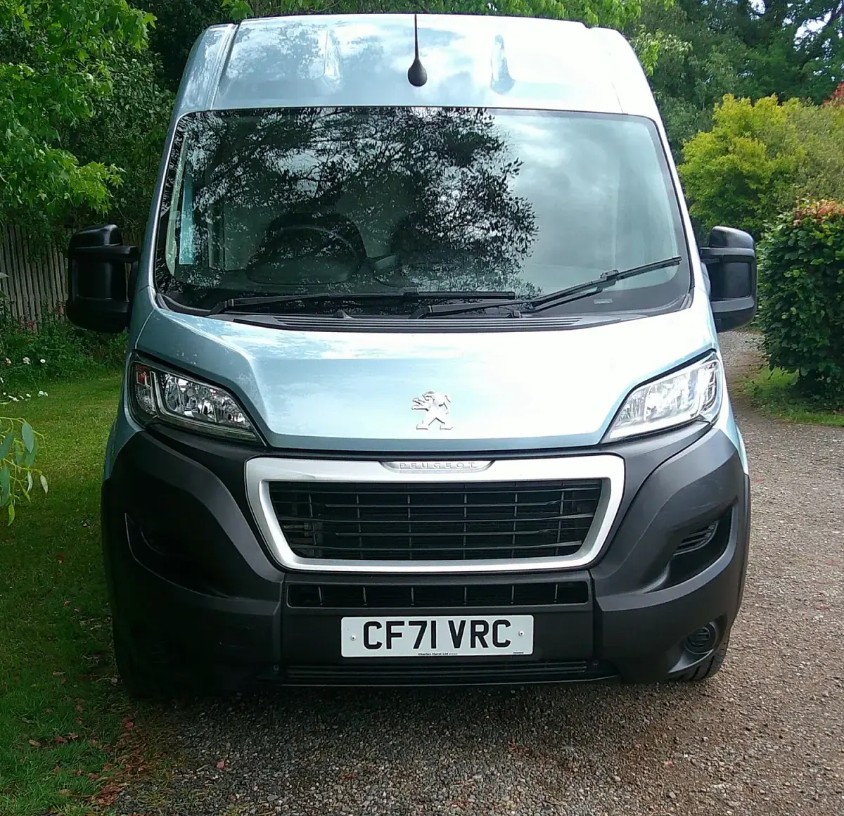 Used Peugeot Boxer S 140 HP (102 kW) 2021 Blue Van