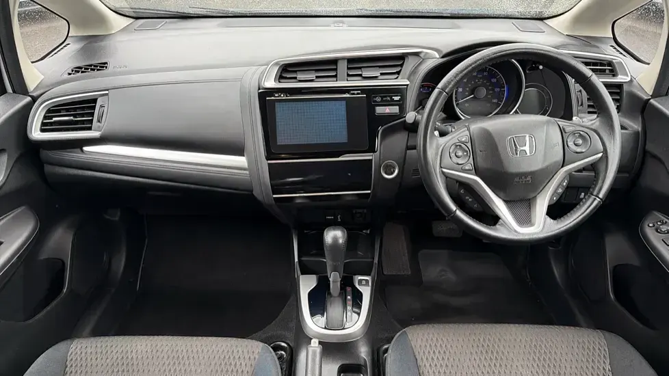 Used Honda Jazz EX 102 HP (75 kW) 2018 White Hatchback