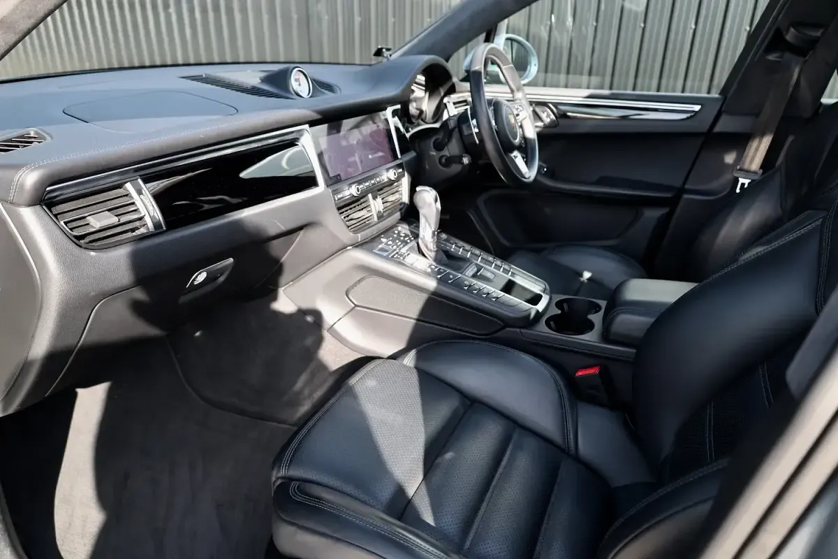 Used Porsche Macan Turbo 2020 Silver SUV