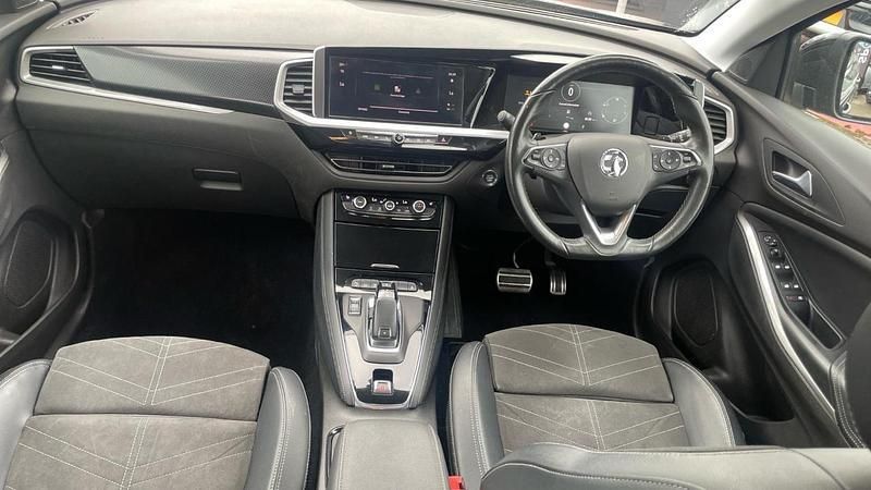Black Used 2022 Vauxhall Grandland X Ultimate SUV | £19,632 (A bit pricey) - Image 1/4