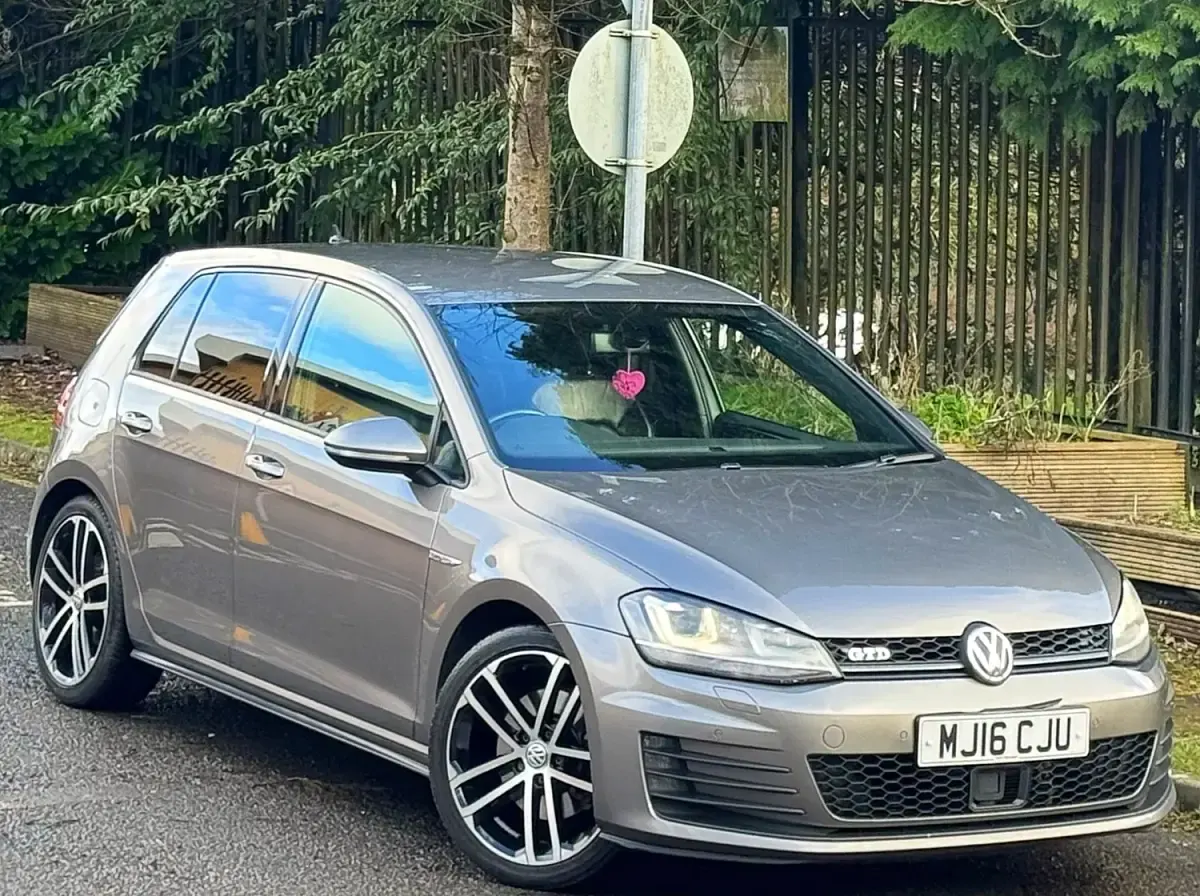 Używany VW Golf VII GTD 184 KM (135 kW) 2016 Szary Hatchback