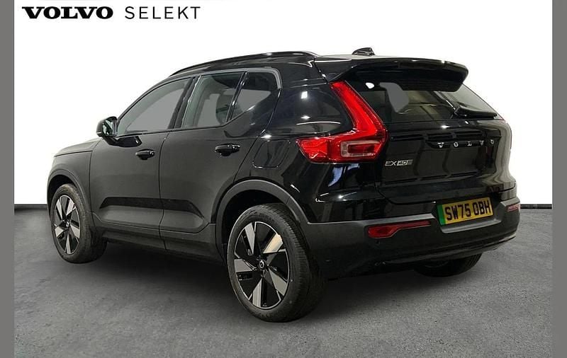 New Volvo EX40 Plus 185 kW (252 HP) 2026 Black SUV