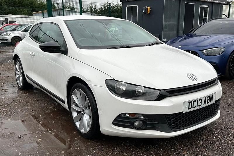 Used VW Scirocco 122 HP (89 kW) 2013 White Coupe