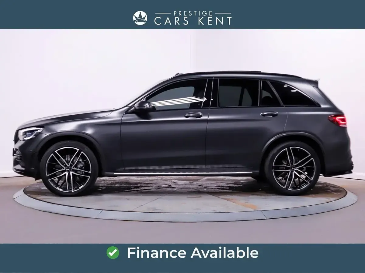 Used Mercedes GLC43 AMG Premium Plus 390 HP (286 kW) 2021 Black Estate
