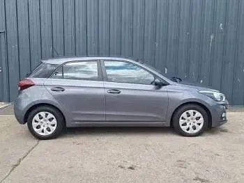 Used Hyundai i20 75 HP (55 kW) 2019 Grey Hatchback