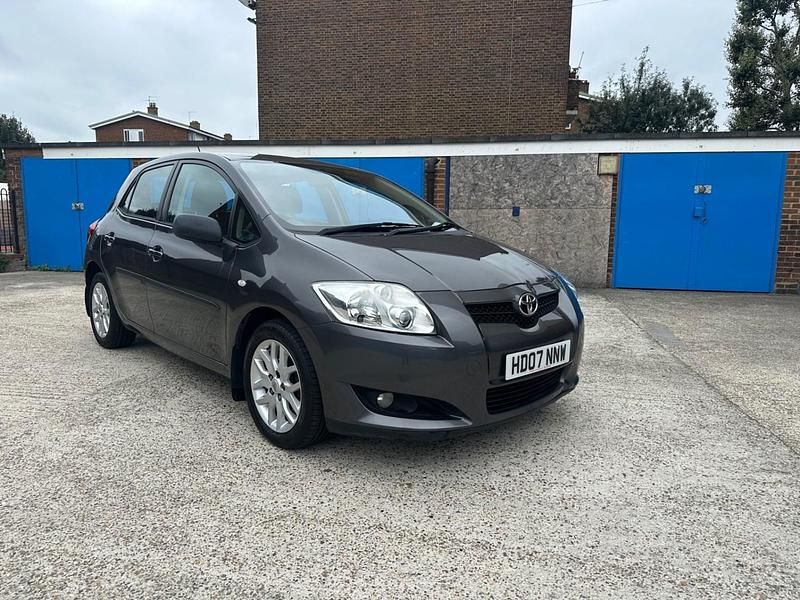 Grey Used 2007 Toyota Auris Hatchback | £3,199 (Fair price) - Image 1/4