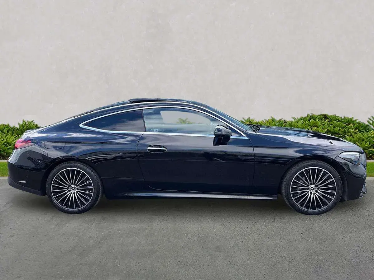 Usado Mercedes CLE300 AMG Line Premium 2026 Preto Coupé