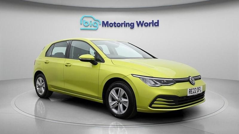 Used VW Golf VIII S 115 HP (84 kW) 2022 Yellow Hatchback