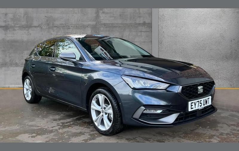 New Seat Leon FR 200 HP (147 kW) 2025 Grey Hatchback