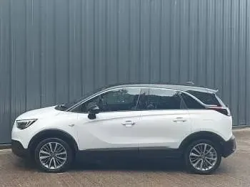 Used Vauxhall Crossland X 2020 White SUV