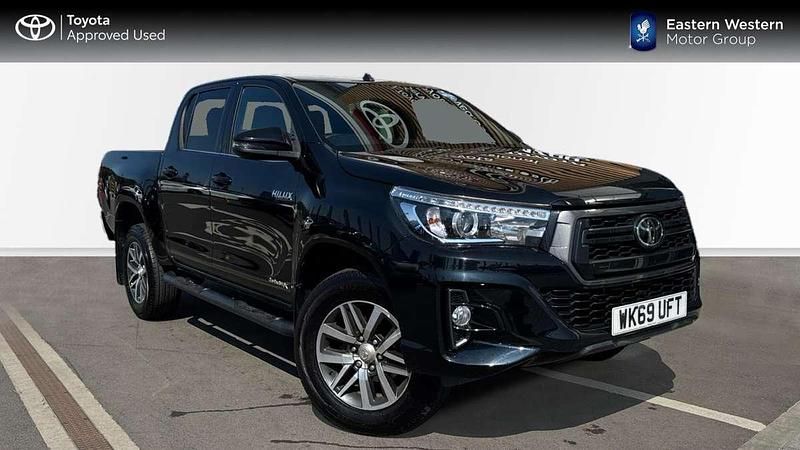 Black Used 2019 Toyota HiLux Pickup | £30,588 (Expensive) - Image 1/4