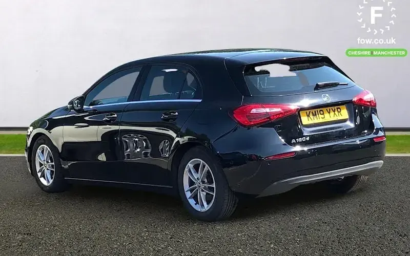 Used Mercedes A180 Active 116 HP (85 kW) 2019 Black Hatchback